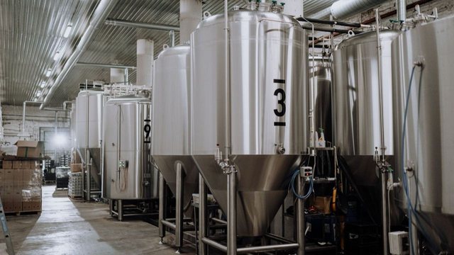 Breweries & Distilleries
